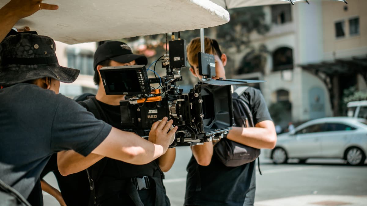 Filmcrew bij professionele videoproductie